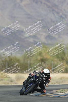 media/Oct-30-2025-Racers Edge (Thu) [[dabbdaf680]]/3-B Group/Session 5 (Turn 6)/